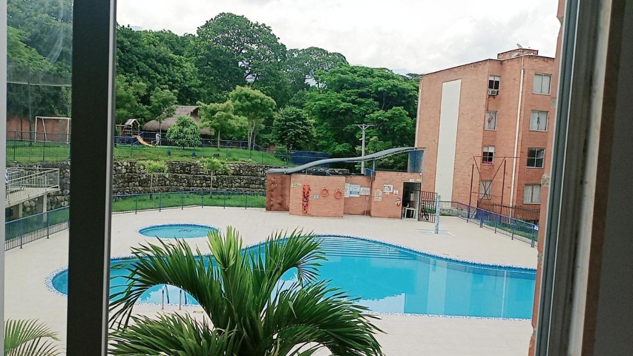 Apartment Amoblado En Ibague