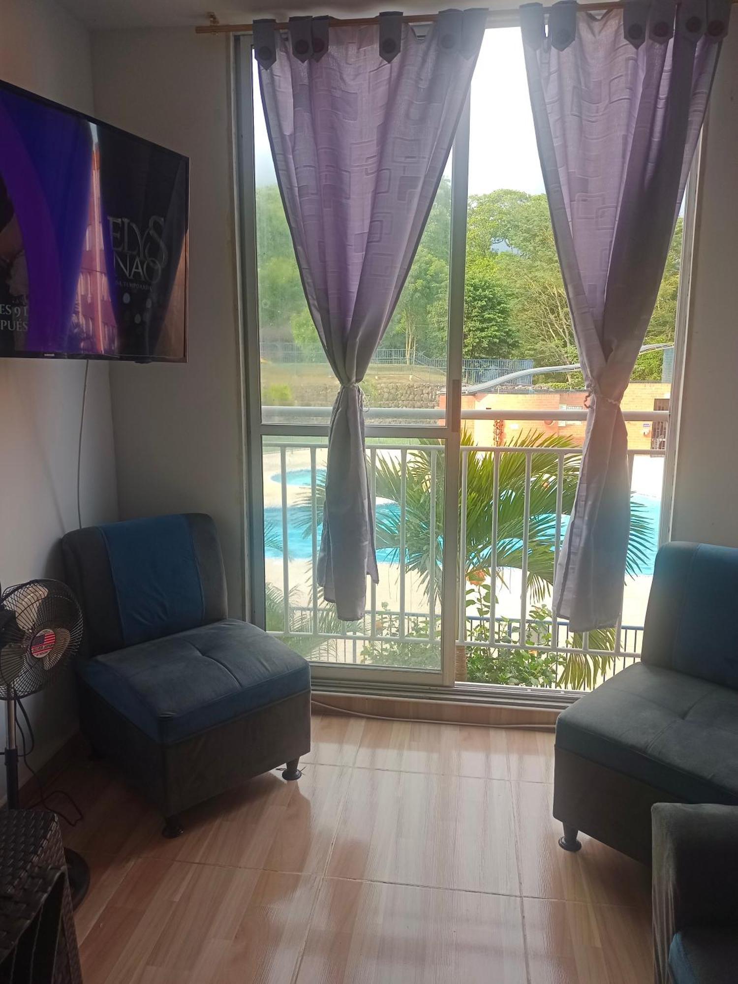 Apartment Amoblado En *